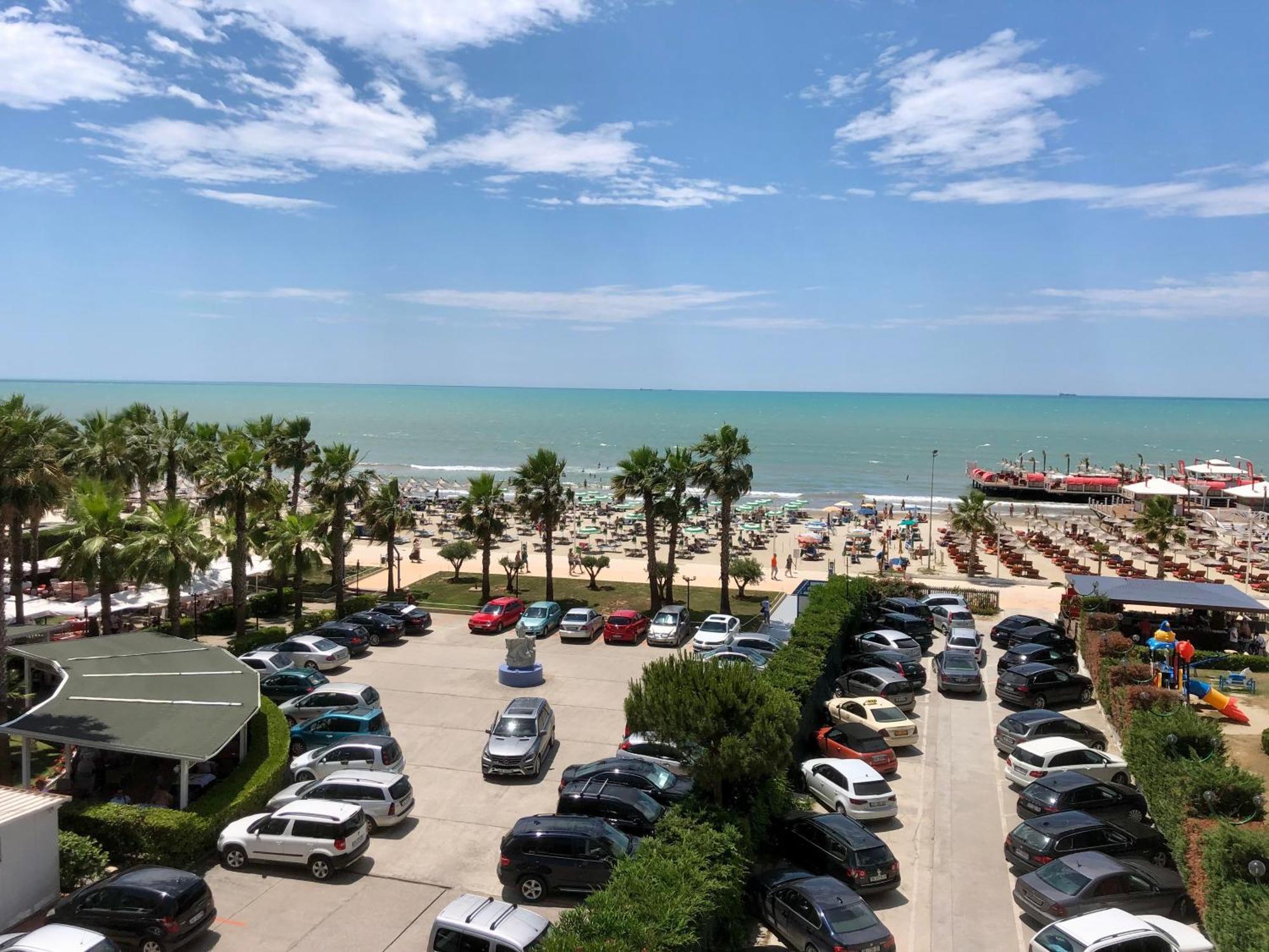 Apartment Ermest ,Kavaje Rock Дуррес Екстер'єр фото