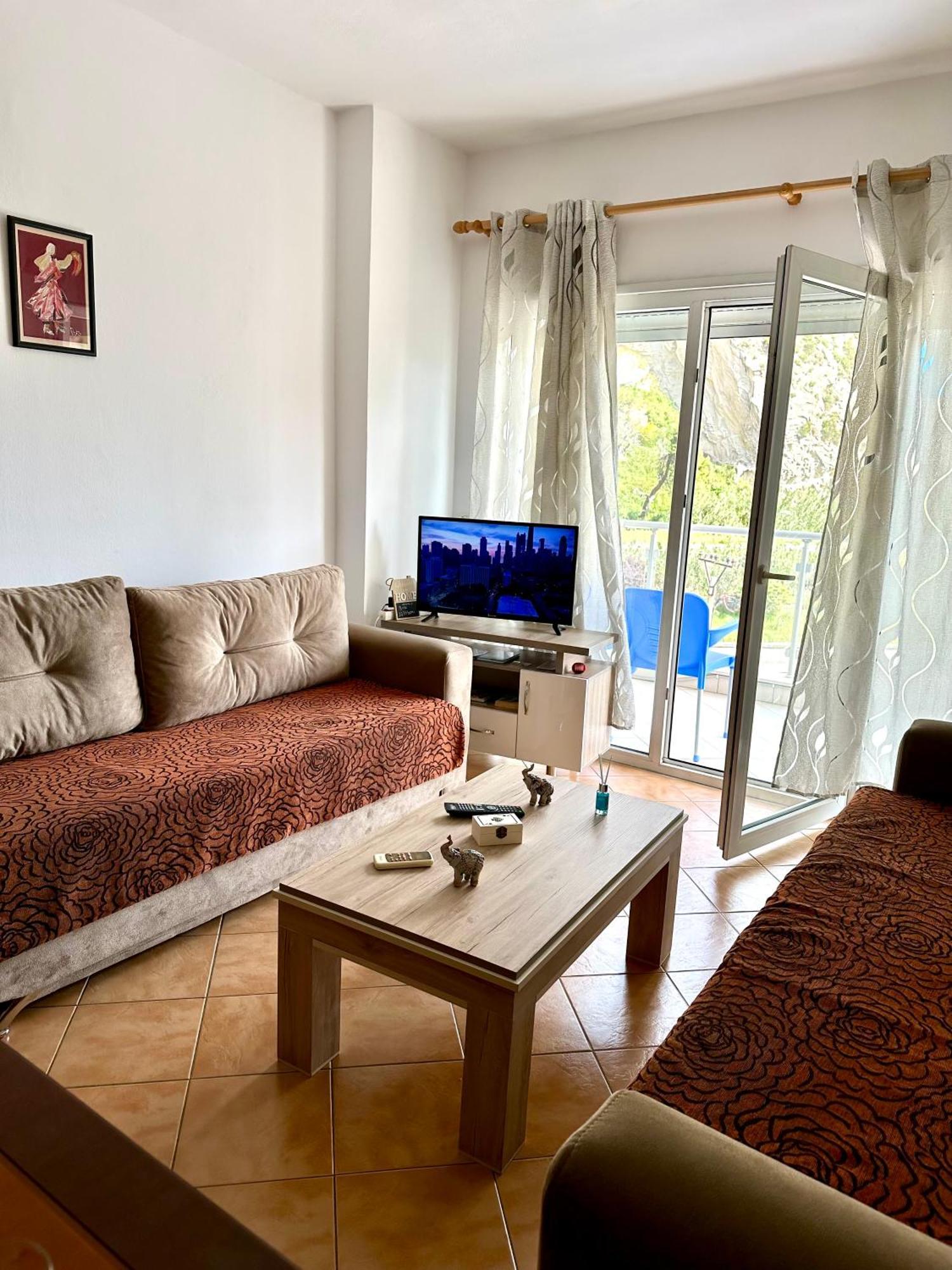 Apartment Ermest ,Kavaje Rock Дуррес Екстер'єр фото