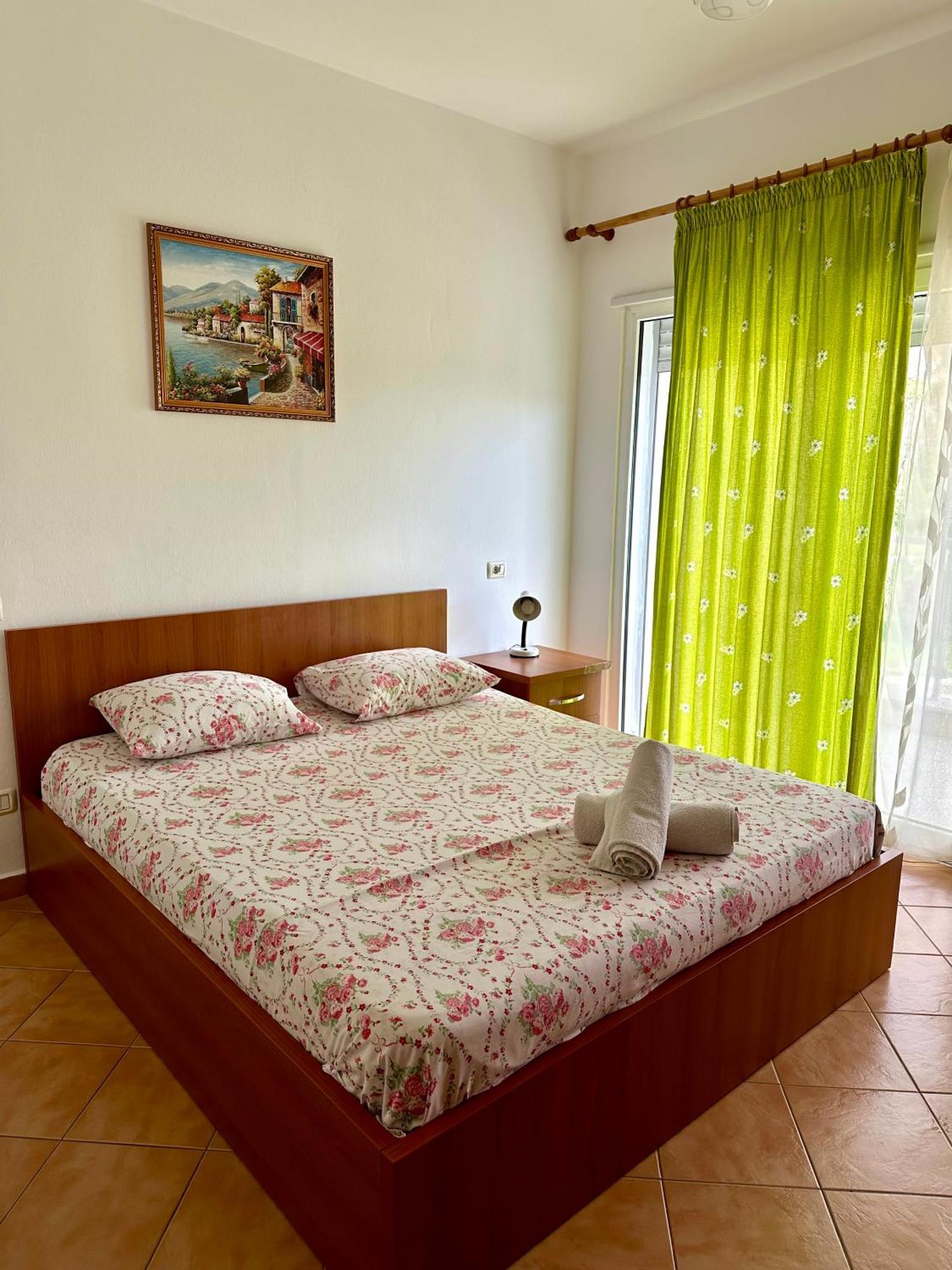 Apartment Ermest ,Kavaje Rock Дуррес Екстер'єр фото