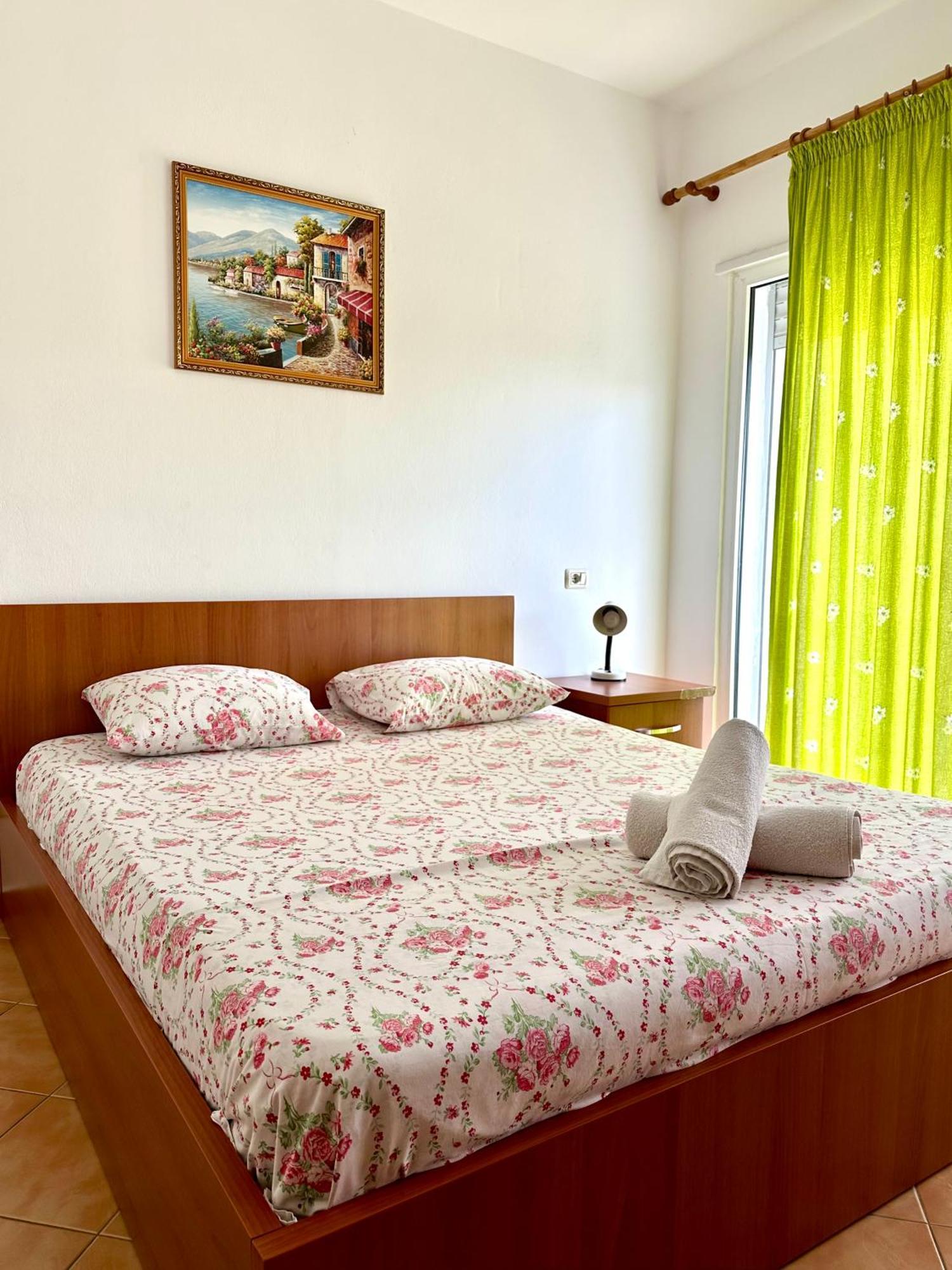 Apartment Ermest ,Kavaje Rock Дуррес Екстер'єр фото