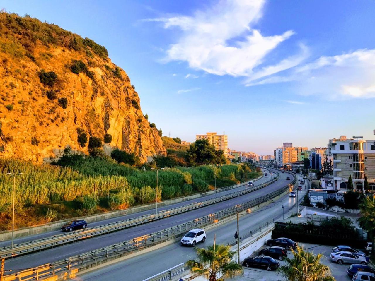 Apartment Ermest ,Kavaje Rock Дуррес Екстер'єр фото